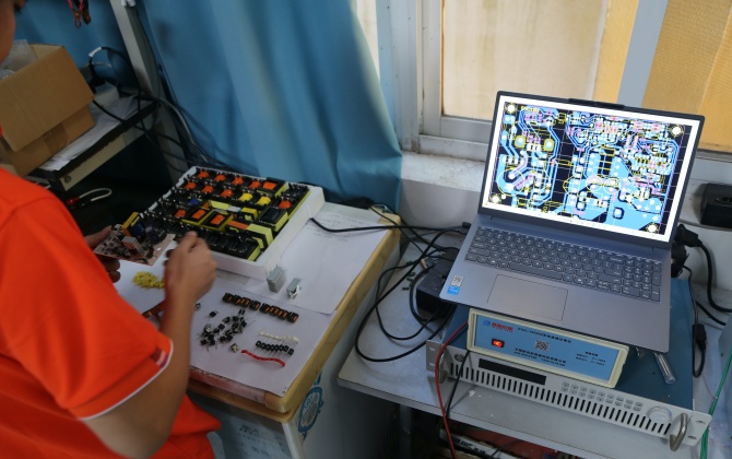 Custom battery charger design and BOM review for battery voltage, charging profile, connector and input matching.