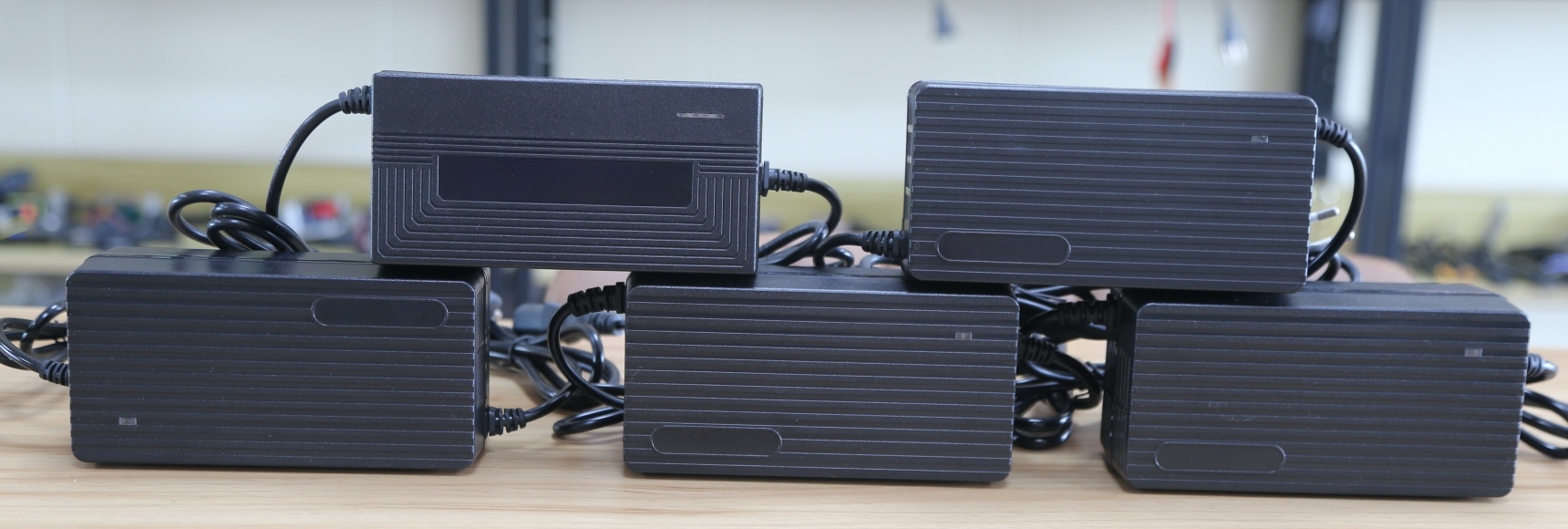 Linjia 12V lead-acid battery charger manufacturer supporting OEM specification matching for B2B battery and equipment projects.