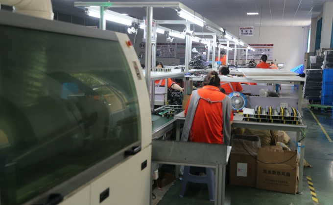 Linjia battery charger manufacturer supporting bulk order planning, production allocation, and scheduled international delivery.