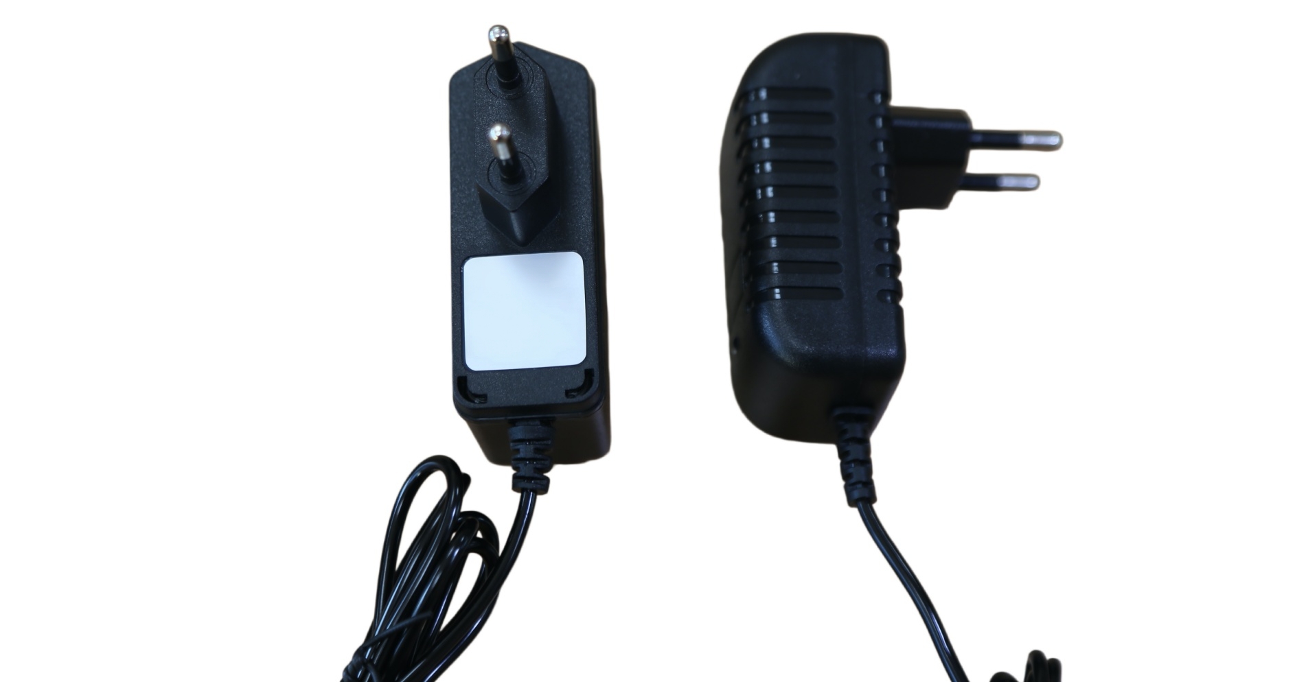 Linjia custom 7.8V 1.8A lithium battery charger for selected 6V 10–15Ah packs with configurable output connector.