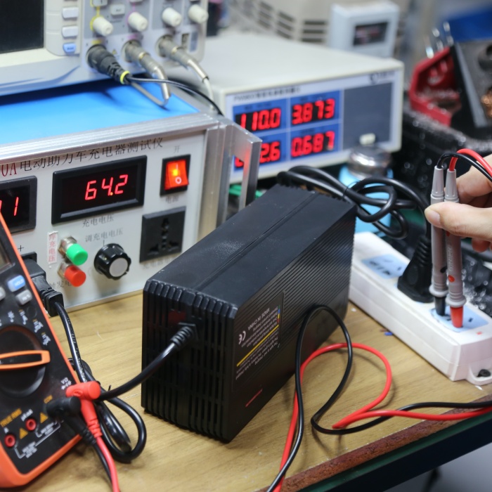 Custom battery charger connector, polarity and cable configuration confirmed for the buyer’s battery and equipment interface.