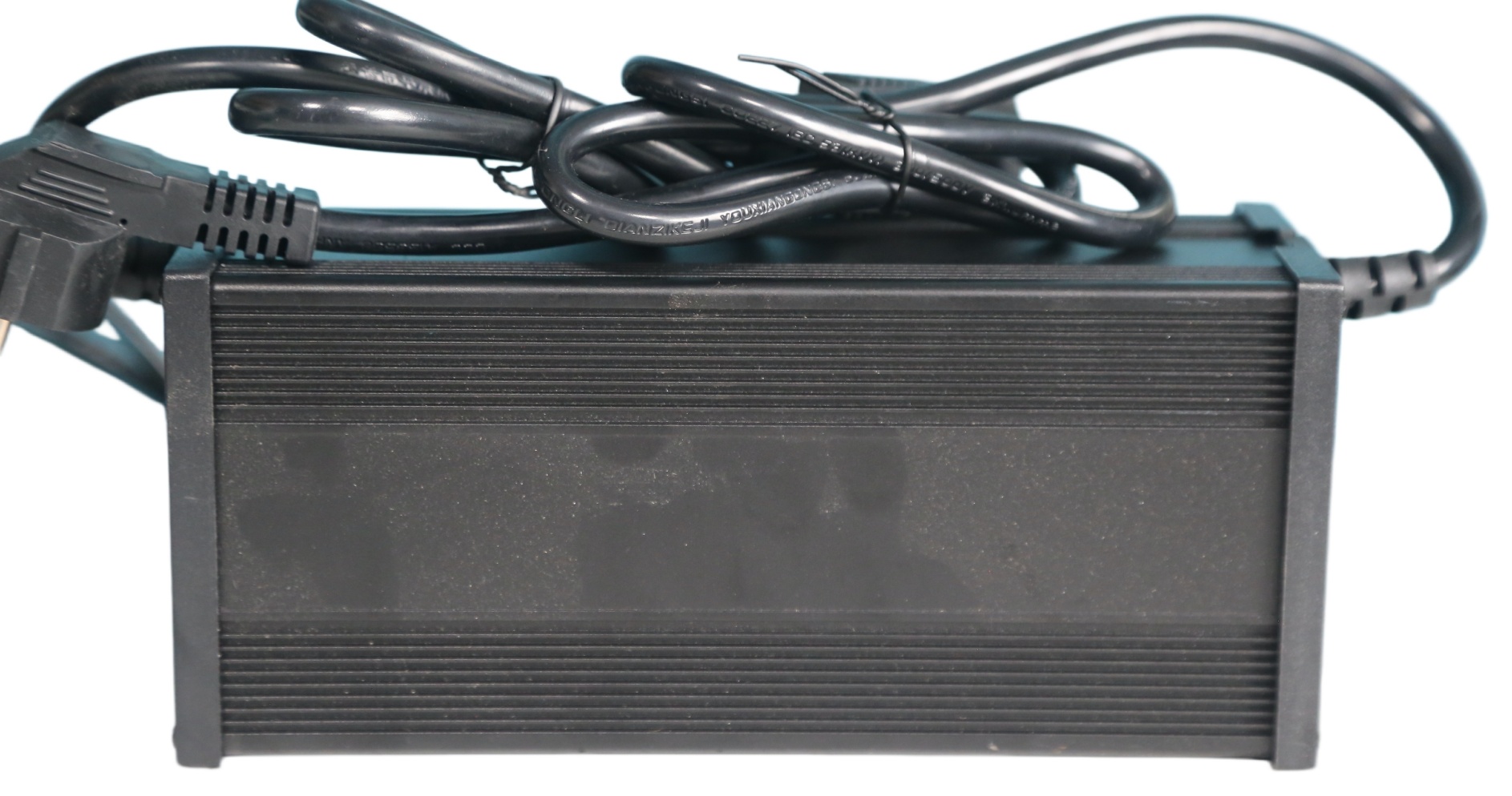 Linjia wholesale 72V58Ah lead-acid battery charger with 6.8A output for selected 72V 45-70Ah battery packs.
